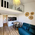 Petite Maison De Au Bord De L'eau *