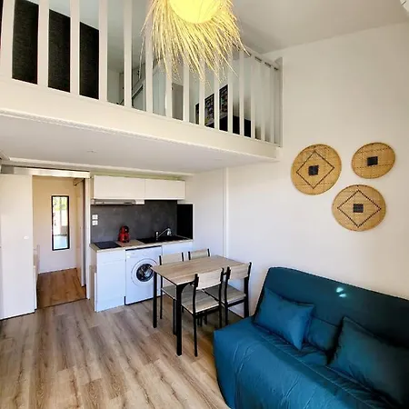 Petite Maison De Au Bord De L'eau *